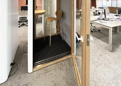 Phone booth per ufficio per videochiamate professionali